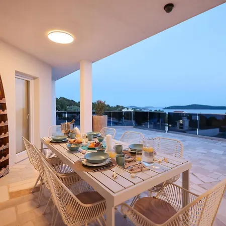 Lovely In With House Sea View * Sevid